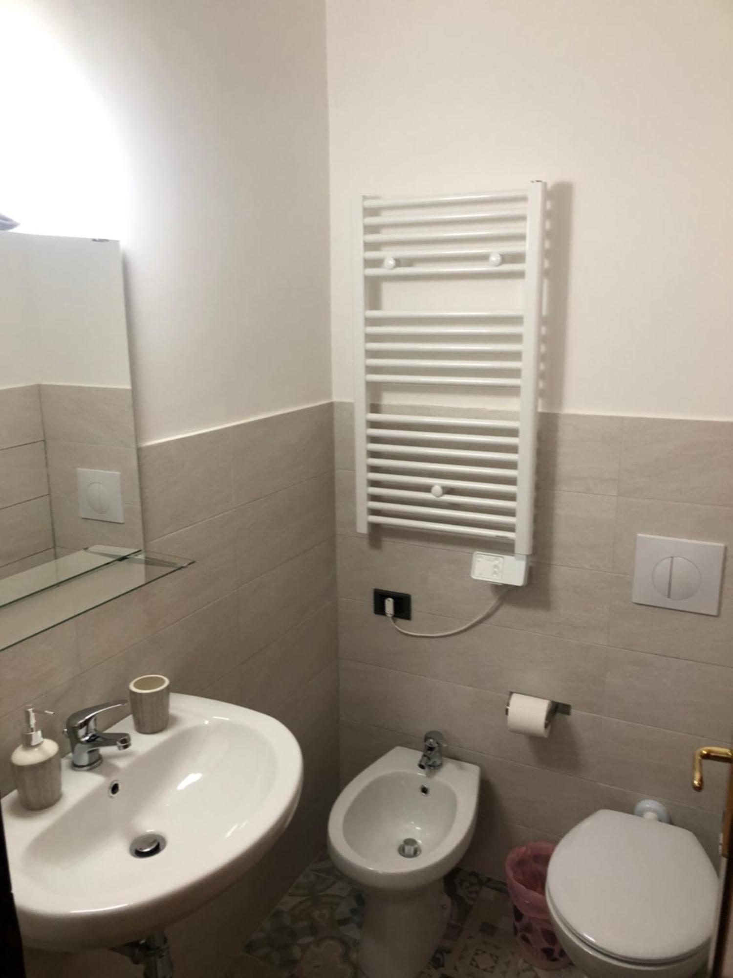 Moon River Guest House Πεσκάρα Εξωτερικό φωτογραφία